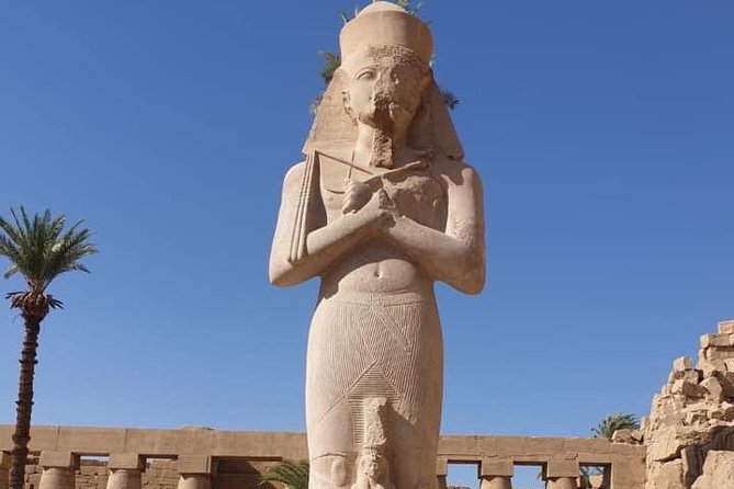 Private Day Tour of Luxor West and Eastbank - The Colossi of Memnon in ten minutes