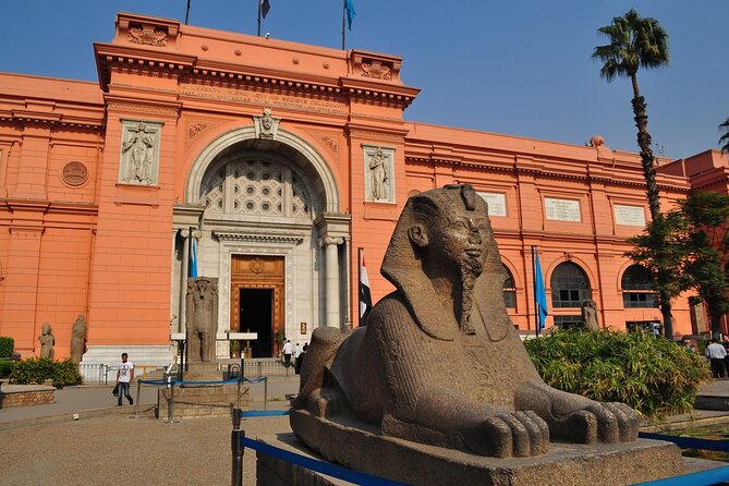 Private Day Tour Pyramids of Giza, Egyptian Museum and Bazaars - Khan El Khalili, Cairo’s shopping quarter
