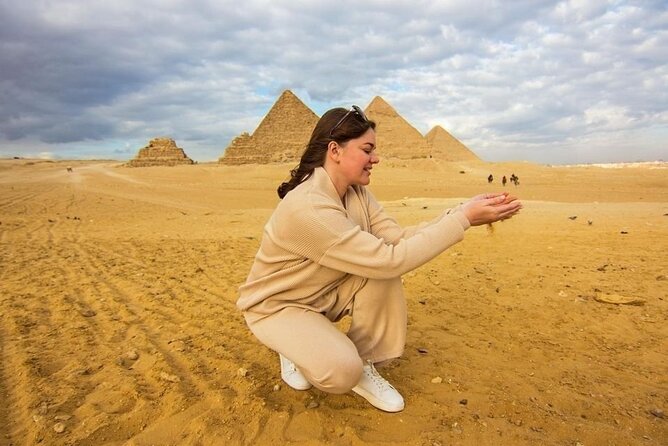Private Day Tour to Giza Pyramids & Sphinx , with Pickup - Hotel pickup begins the day without guesswork