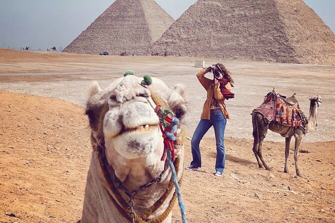 Private Day Tour to Giza Pyramids & Sphinx , with Pickup - Menkaure adds a smaller, quieter contrast