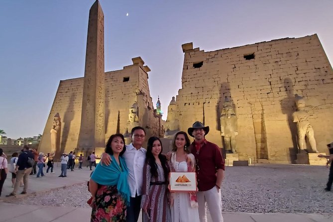 Private Day Tour to Luxor from Hurghada - The Colossi of Memnon, a quick stop with a big view