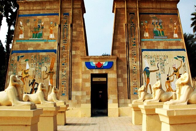 Private Full day East and West Bank, Luxor - Lunch, water, and the private vehicle