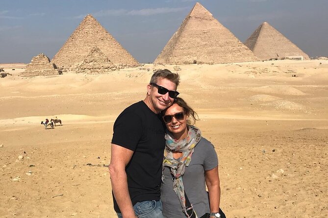 Private Full-Day Tour to Giza Pyramids,Sphinx,Memphis, and Saqqara - One day, four ancient Egyptian landmarks