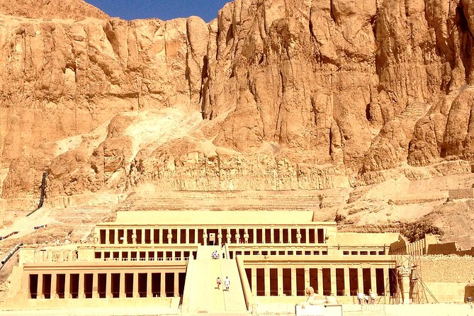 Private Full Day Tour to Luxor from Cairo with Flight - The Valley of the Kings and the mummy of King Tut