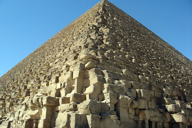 Private Giza Pyramids Memphis and Sakkara Day Tour - Who gets the best value from the $25 price
