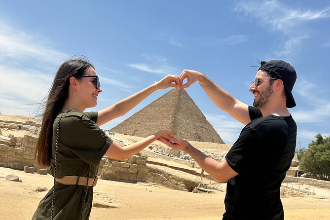 Private Giza Pyramids & Sakkara Tour with Camel Ride & Lunch - What the private format changes