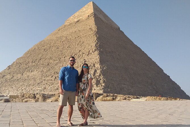 Private guided tour to Giza pyramids and Great Sphinx - A short look at the Great Sphinx