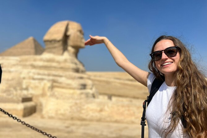 Private Half Day Giza Pyramids Tour with camel & Lunch - A 20-minute camel ride beside the Sahara