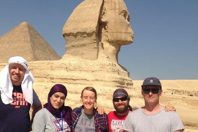Private Half Day Pyramids Giza, Sphinx with Lunch and shopping - The Great Sphinx and the old temple beside it