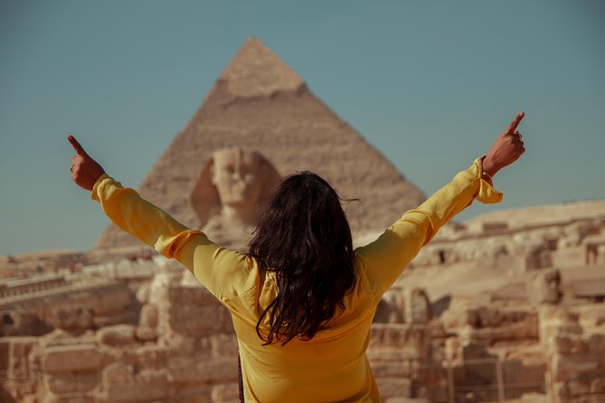 Private Half-Day Tour: Giza Pyramids and Sphinx by Camel - The Perfume Palace and Shopping Stops