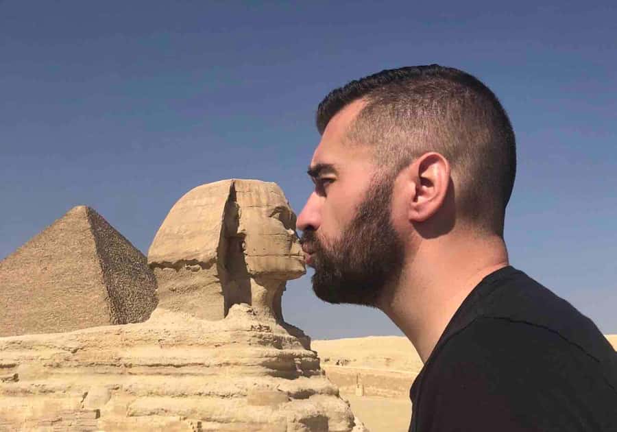 Private Half-Day Tour To Giza Pyramids And Sphinx - Which guide language and style suits you?