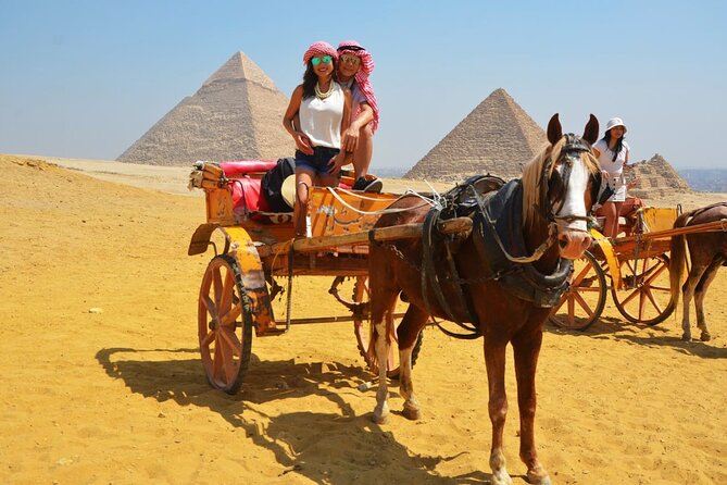 Private Half Day Tour to Giza Pyramids & Great Sphinx from Cairo - The horse-carriage ride