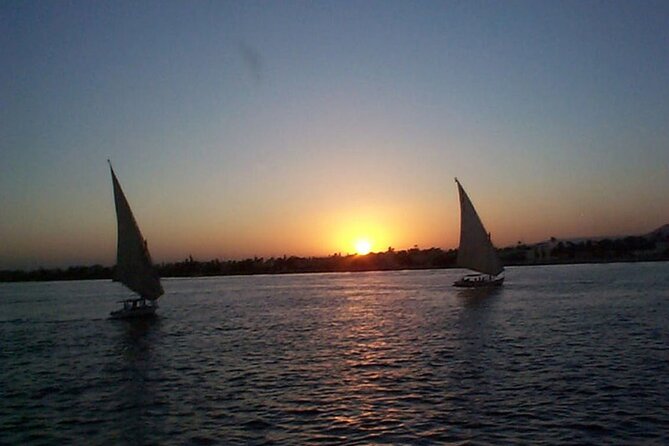Private Nile Felucca With Transfers And Drinks - Do you need the optional guide?