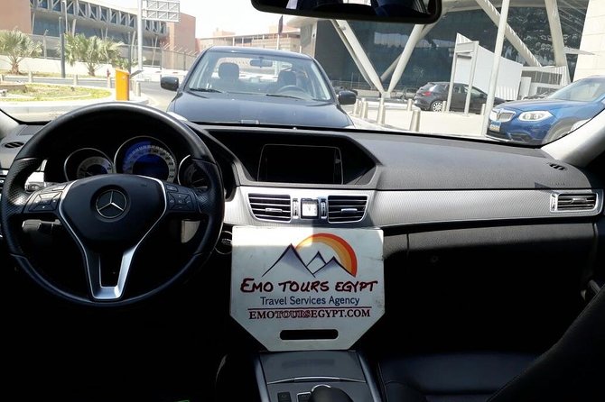 Private pickup Transfers from Cairo & Giza to Cairo Airport - Choosing the right car for your party