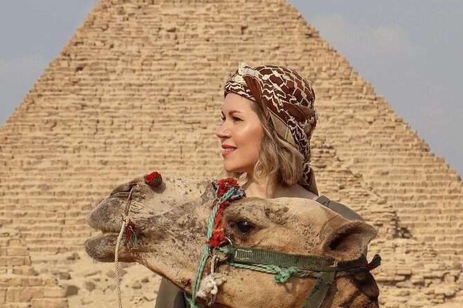 Private Pyramids & Sphinx Day with Great Egyptian Museum - Menkaure and the smaller pyramid