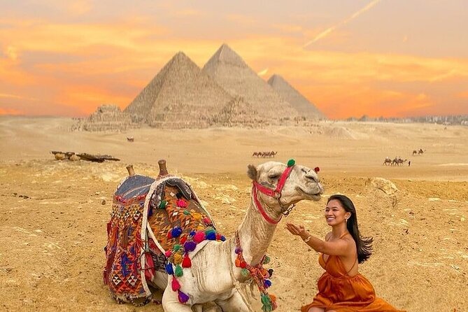 Private Pyramids & Sphinx Day with Great Egyptian Museum - Riding to the panoramic viewpoint