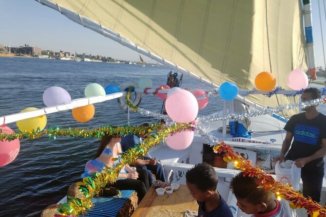 Private Sailing Traditional Egyptian Boat in Luxor - Snacks, tea, and drinks included