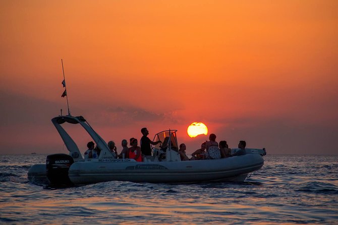 Private Speed Boat & Swim With Dolphins & Water Sports-hurghada - What the $55 price really covers