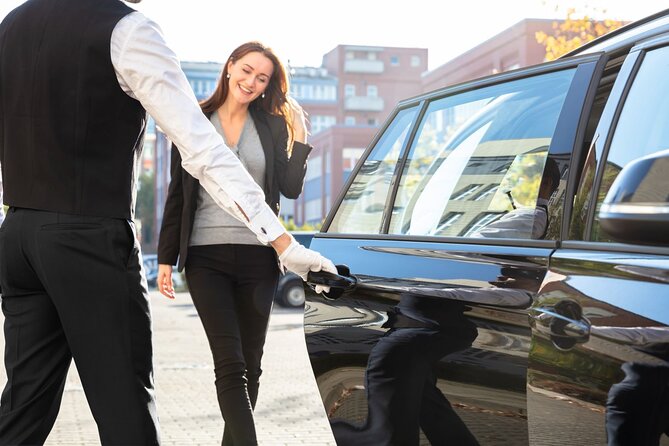 Private SSH Airport Transfer Services - Key points at a glance