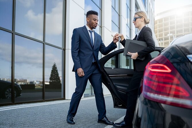 Private SSH Airport Transfer Services - The $11 price and what it really buys