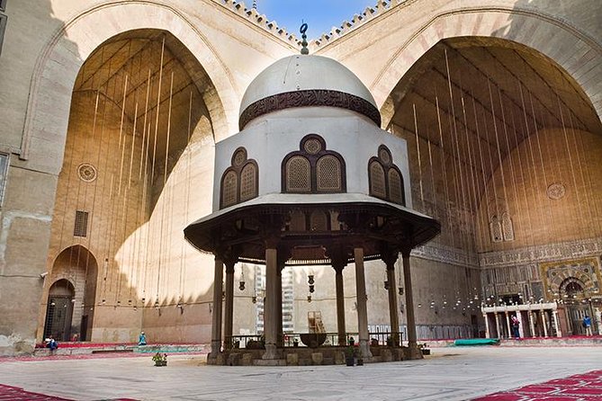 Private Tour: Alabaster Mosque, Sultan Hassan, Khan el-Khalili - Who should book this Cairo experience