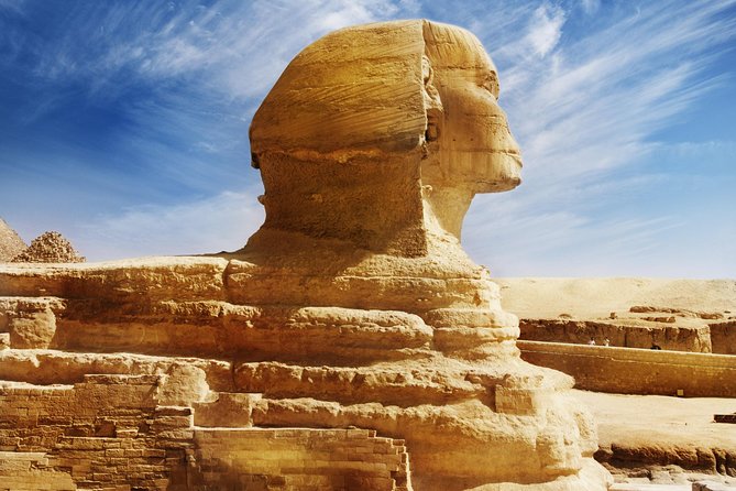 Private Tour: Cairo Day Trip from Hurghada, Including Round-Trip Flights, Giza Pyramids, Sphinx, and Egyptian Museum - The Three Pyramids of Giza