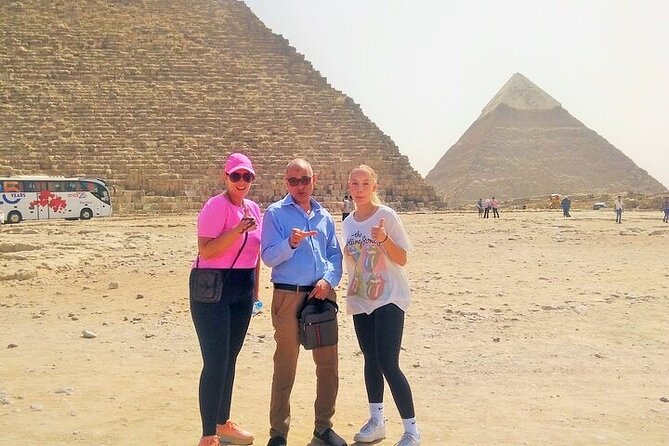 Private Tour: Giza Pyramids & Cairo Museum & Bazaar(All included) - What the private format adds