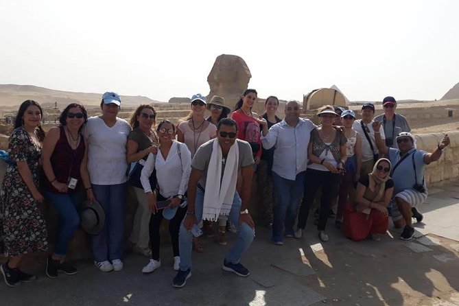 Private Tour Pyramids of Giza and Sphinx from Giza - Meeting the Great Sphinx at close range