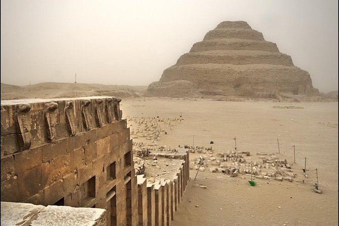 Private Tour: Pyramids of Giza Memphis Saqqara with Lunch - Meeting the Sphinx at close range
