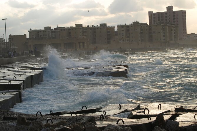 Private tour to Alexandria from Giza with Lunch and Entrance fees - Qaitbay Citadel and the Corniche Views