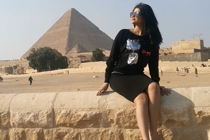 Private Tour To Pyramids of Giza Memphis Saqqara With Lunch - Lunch and the pace of a seven-hour day