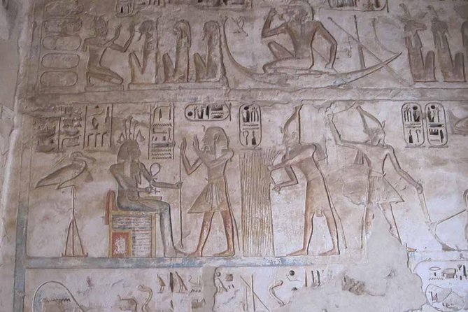 Private Tour to Valley of the Queens, Valley of the Artisans, and Habu Temple - Medinet Habu and Ramses III’s powerful message