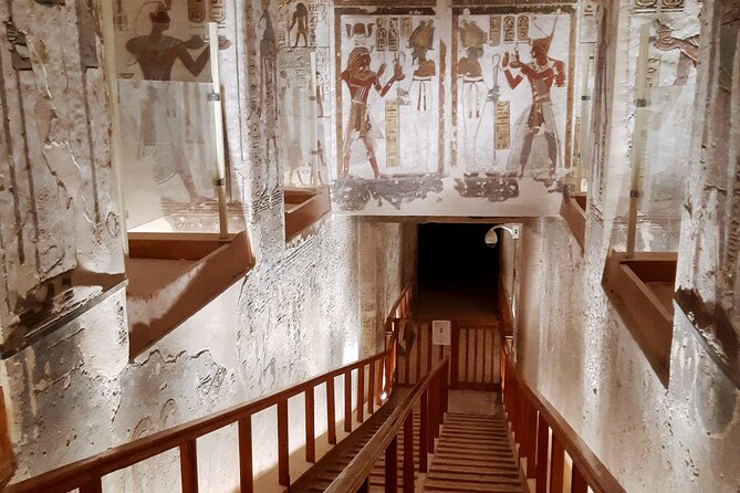Private tour West Bank Luxor, Valley of the Kings, temples, lunch - Medinet Habu and the story of Ramses III