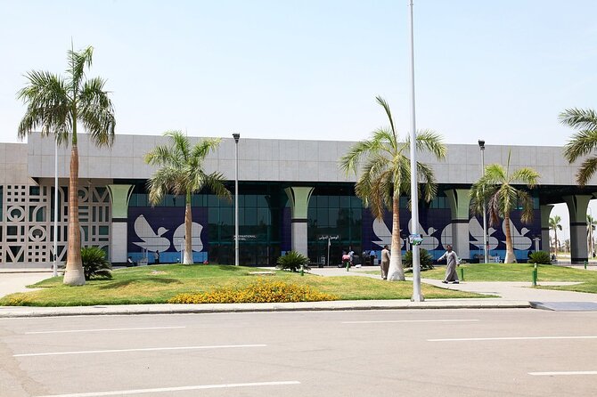 Private Transfer From/To Luxor International Airport - Communication is the service’s strongest feature