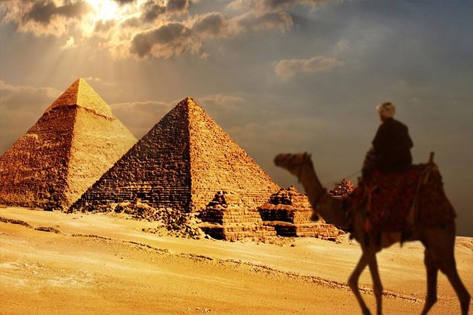 Private ViP all-inclusive Giza Pyramids,Sphinx,Inside Pyramid - Khafre’s Pyramid and the best wide-angle views