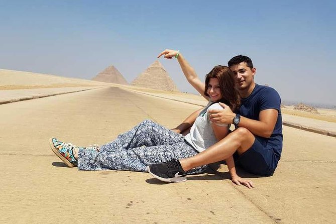 Privet Tour to Pyramids of Giza, Sphinx & Memphis and Saqqara - Starting at Giza’s three pyramids