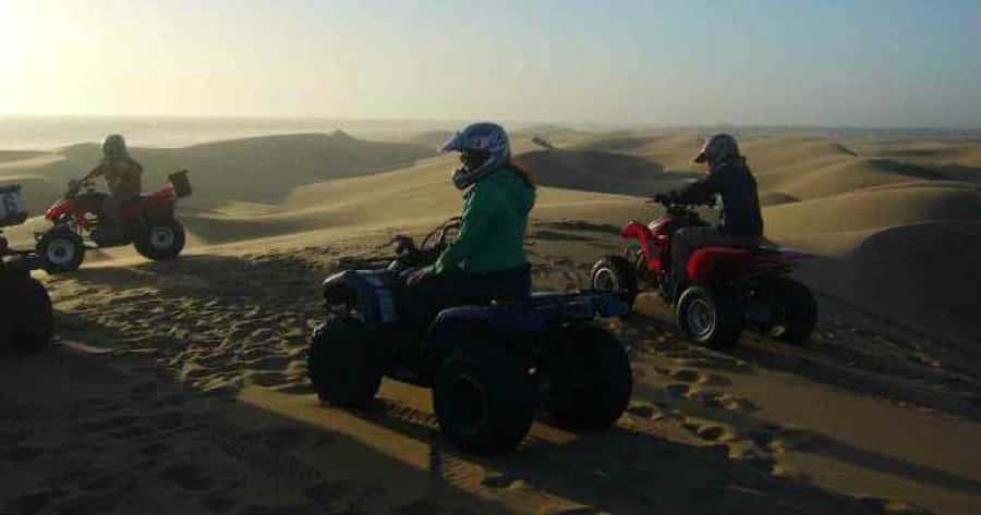 Pyramids of Giza: 1-Hour Quad Bike Desert Safari - From your hotel to the desert edge
