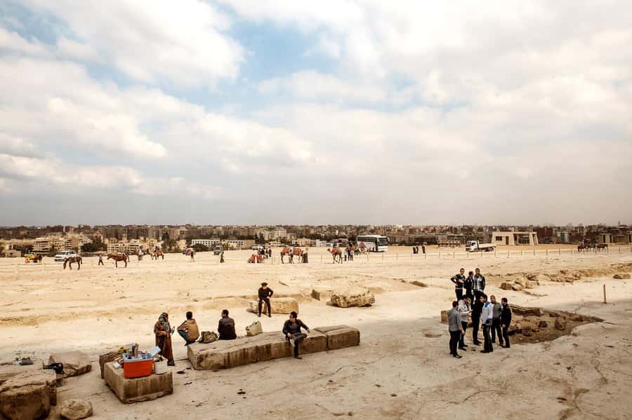 Pyramids of Giza and Great Sphinx: Private Half-Day Tour - Seeing Cheops, the largest pyramid