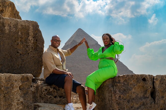 Pyramids of Giza Photoshoot & Tour with Camel, Horse & Shopping - The panoramic viewpoint and the camel session
