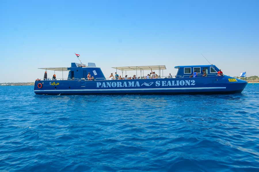 Safaga/Makadi Bay: Panorama Submarine with Snorkeling Tour - From hotel reception to the Makadi Bay marina