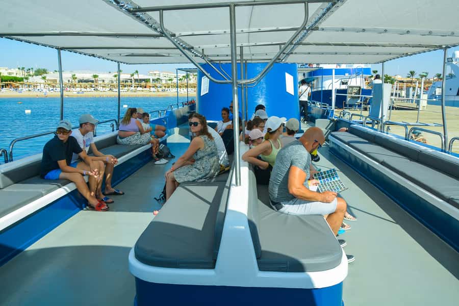 Safaga/Makadi Bay: Panorama Submarine with Snorkeling Tour - The surface ride across quiet Makadi Bay