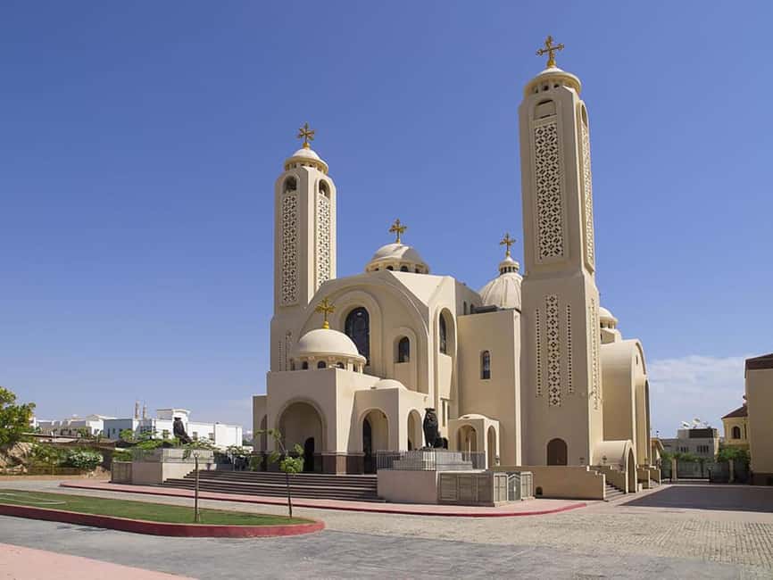 Sharm El-Sheikh: City Tour with Optional Seafood Meal - Timing, heat, and comfort