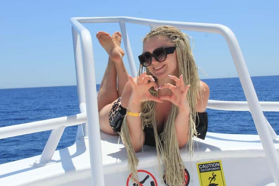 Sharm El Sheikh: Day sail to White island and Ras Mohamed - Guides who shape the day