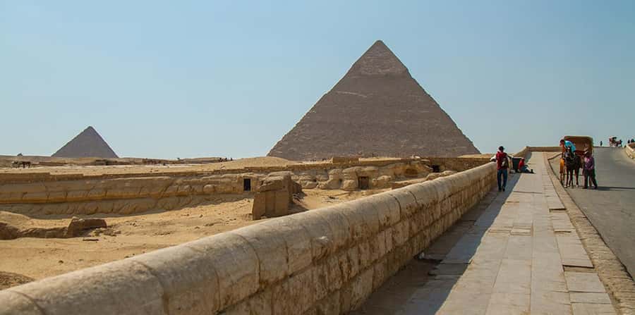 Sharm El Sheikh: Great Pyramids, Sphinx, Museum Tour by Bus - Is a Cairo day trip from Sharm El Sheikh worth the bus ride?