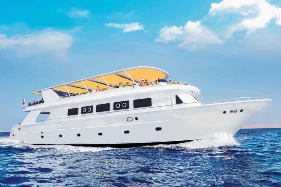 Sharm El-Sheikh: Ras Mohamed & White Island Snorkeling Trip - Sailing across the Red Sea