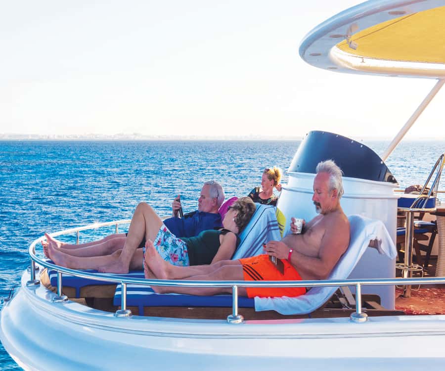 Sharm el-Sheikh: Ras Mohammed Elite VIP Cruise and BBQ Lunch - Snorkeling at Ras Mohammed National Park