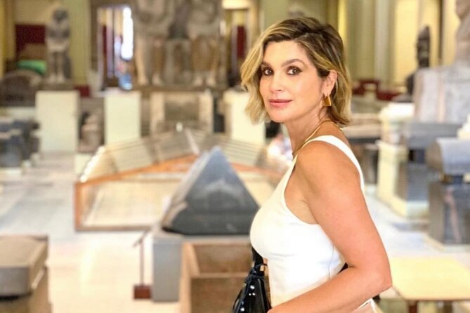 Sharm ElSheikh to Giza Pyramids, Egyptian Museum, Khan El Khalili - One hour among the Egyptian Museum’s treasures