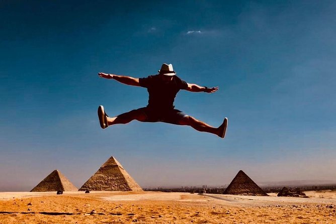 Sightseeing Day Tour to Pyramids, Egyptian Museum and Bazaar from Giza or Cairo - Lunch and the optional koshari stop