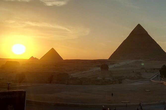 small group trip to Cairo from Hurghada - The Egyptian Museum and Tutankhamun’s treasures