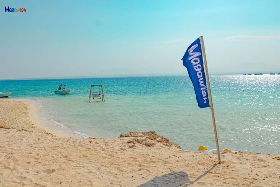 Speedboat,Parasailing, Snorkeling & Piece Of Paradise Island - The speedboat ride across the Red Sea